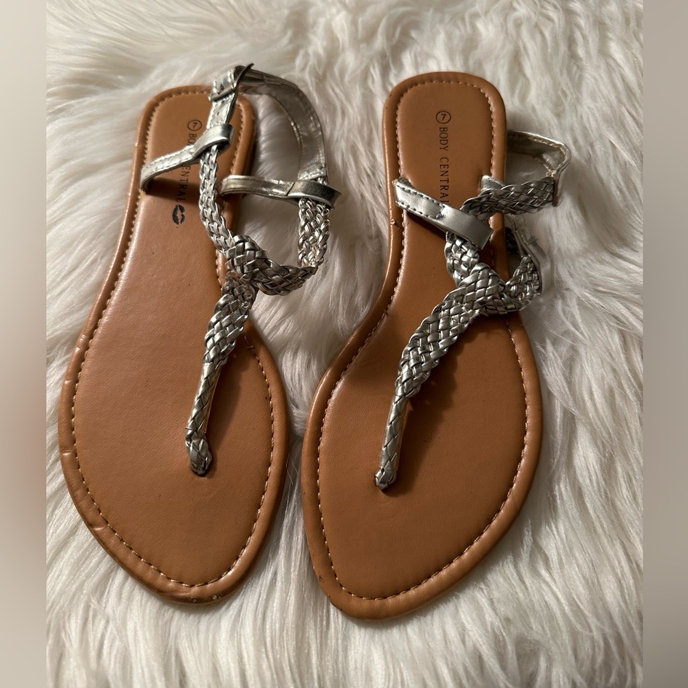 Body centeral flip flop sandals shoes thong